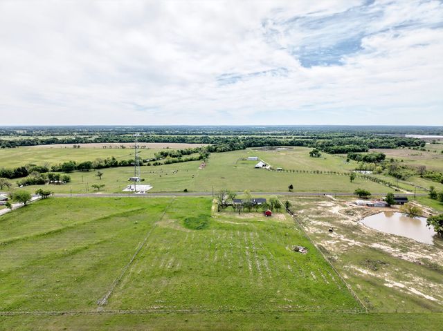 17490 Fm 47, Wills Point, TX 75169