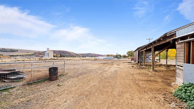 109 Cold Spring Lane, Dayton, WA 99328