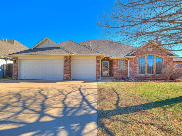 19112 Canyon Creek Place, Edmond, OK 73012