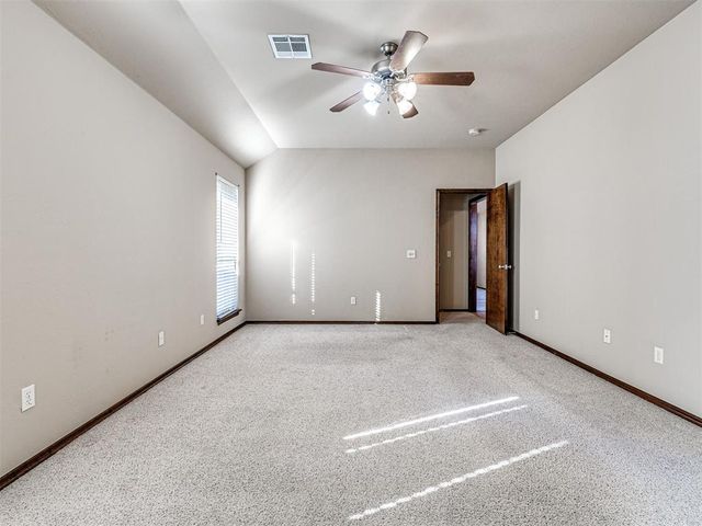 19112 Canyon Creek Place, Edmond, OK 73012