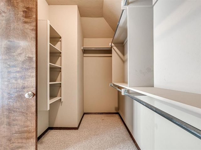 19112 Canyon Creek Place, Edmond, OK 73012