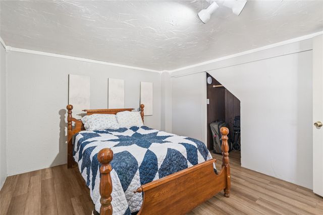 409 Hazel Street, Pella, IA 50219