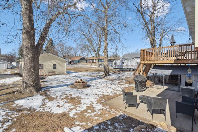 409 Hazel Street, Pella, IA 50219