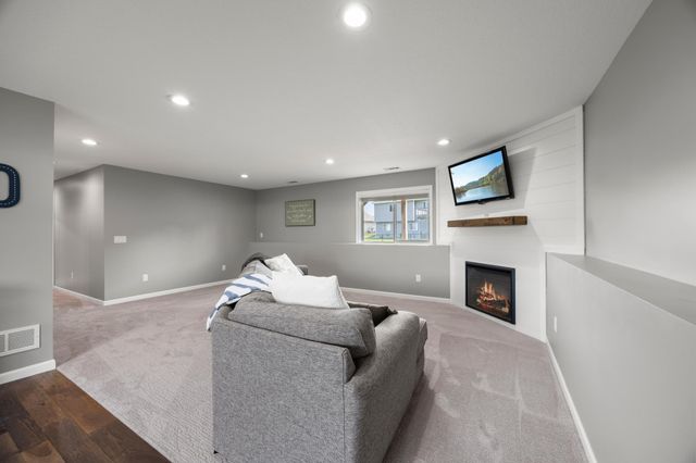 7391 Kahler Circle NE, Otsego, MN 55301