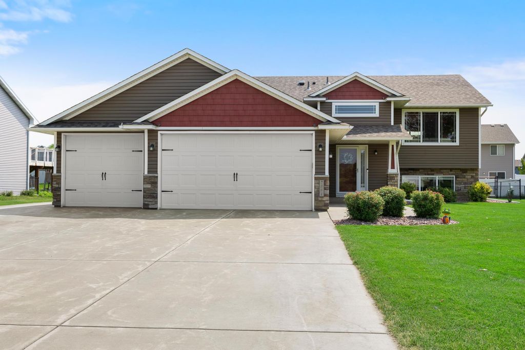 7391 Kahler Circle NE, Otsego, MN 55301