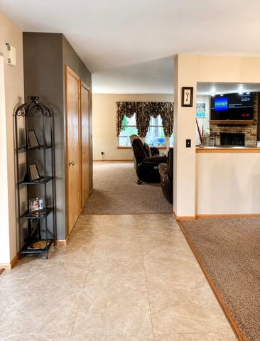 720 Ridge Drive, Marengo, IL 60152