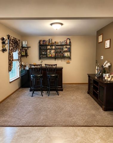 720 Ridge Drive, Marengo, IL 60152