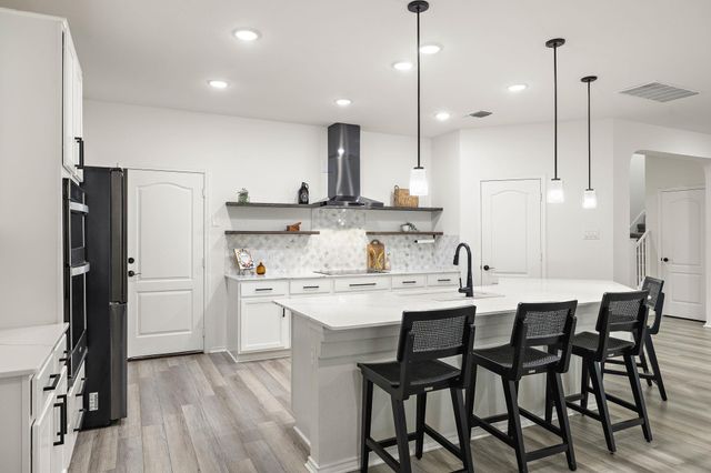 717 Priscilla CT, Leander, TX 78641