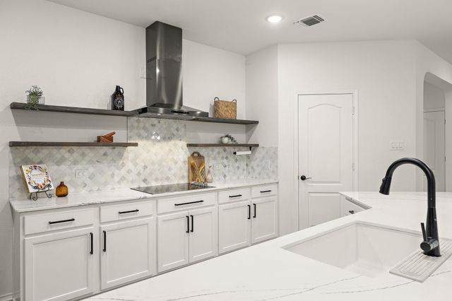 717 Priscilla CT, Leander, TX 78641