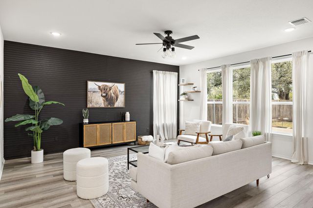 717 Priscilla CT, Leander, TX 78641