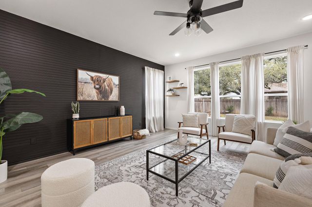 717 Priscilla CT, Leander, TX 78641