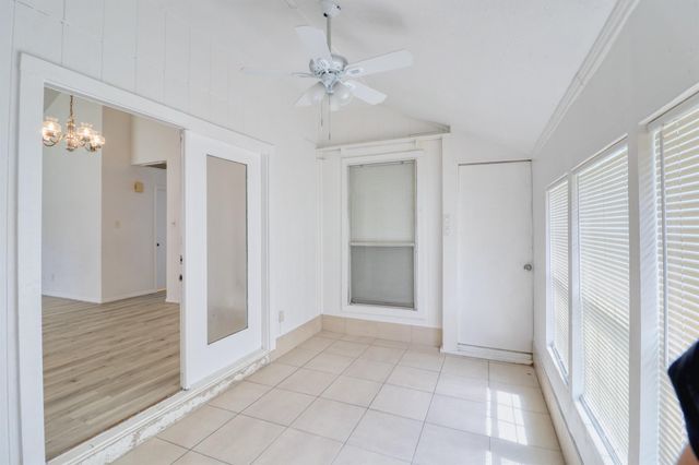 8522 Fawn Terrace Drive, Houston, TX 77071