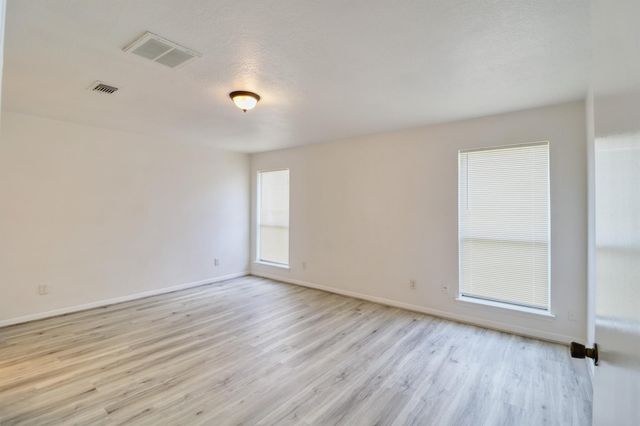8522 Fawn Terrace Drive, Houston, TX 77071
