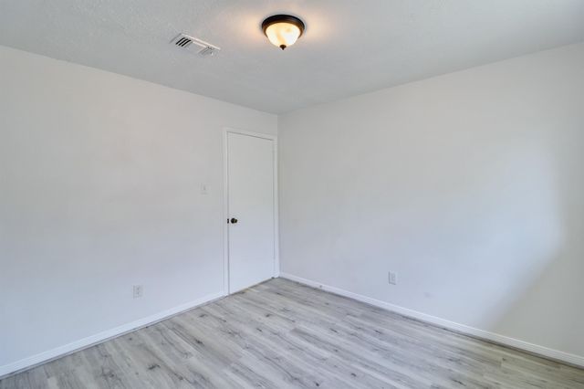 8522 Fawn Terrace Drive, Houston, TX 77071