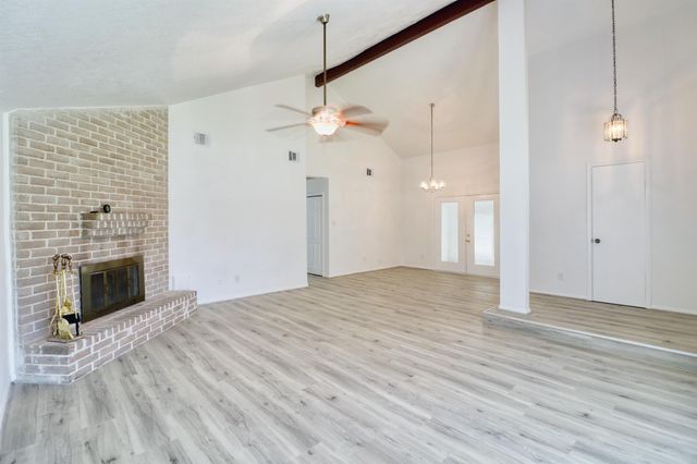 8522 Fawn Terrace Drive, Houston, TX 77071