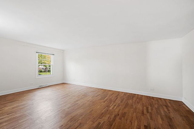 1115 Antique Lane, Northbrook, IL 60062