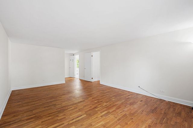 1115 Antique Lane, Northbrook, IL 60062