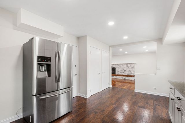 1115 Antique Lane, Northbrook, IL 60062