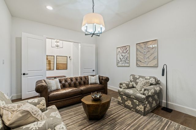 1704 Cannon Street, Van Alstyne, TX 75495