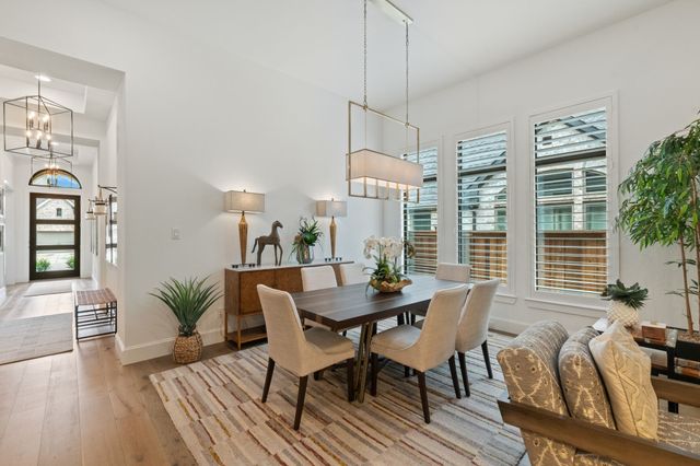 1704 Cannon Street, Van Alstyne, TX 75495