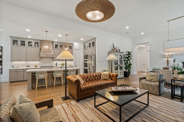 1704 Cannon Street, Van Alstyne, TX 75495