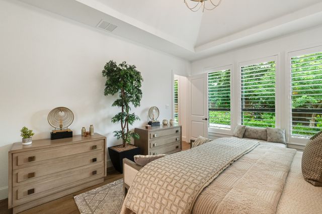 1704 Cannon Street, Van Alstyne, TX 75495