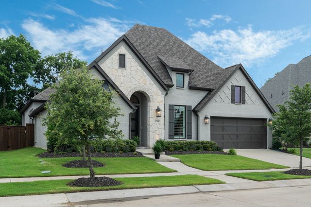 1704 Cannon Street, Van Alstyne, TX 75495