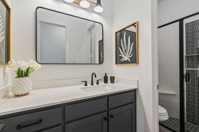 1704 Cannon Street, Van Alstyne, TX 75495