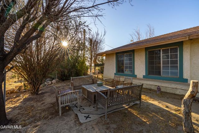 20539 E Avenue R, Palmdale, CA 93591