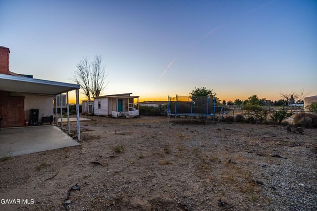 20539 E Avenue R, Palmdale, CA 93591