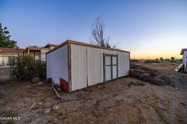 20539 E Avenue R, Palmdale, CA 93591