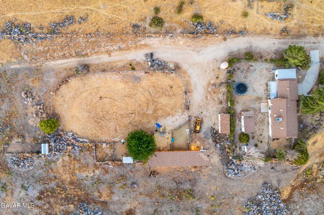 20539 E Avenue R, Palmdale, CA 93591