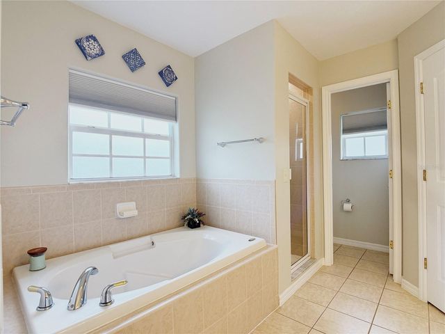 104 VISTA LOOP, Davenport, FL 33897