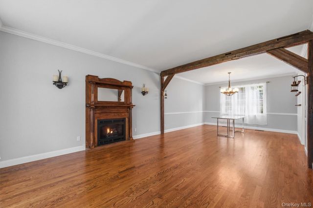 8 Angela Court, Hopewell Junction, NY 12533