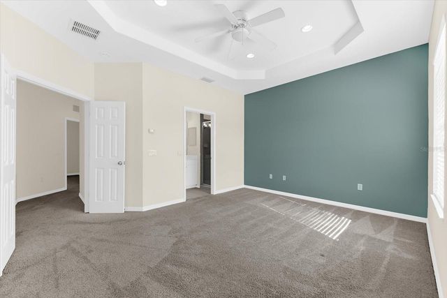 5637 WHITEHEAD STREET, Bradenton, FL 34203