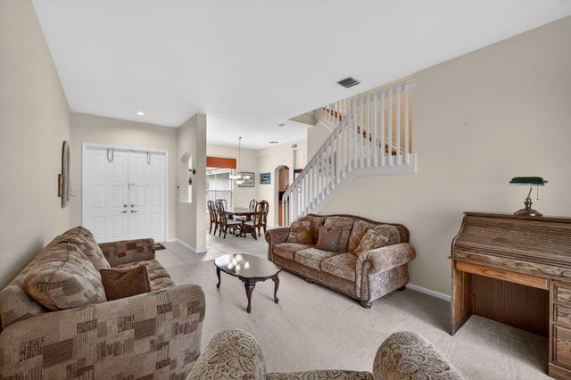 5002 Victoria Circle, West Palm Beach, FL 33409