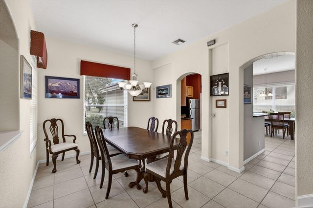 5002 Victoria Circle, West Palm Beach, FL 33409