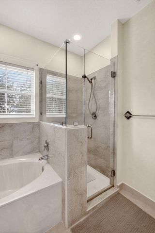 5002 Victoria Circle, West Palm Beach, FL 33409