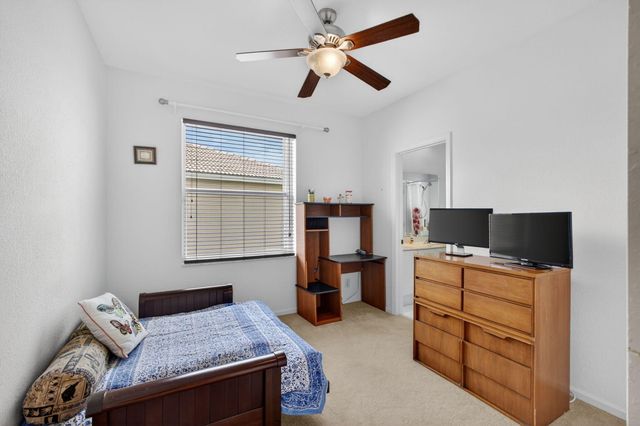 5002 Victoria Circle, West Palm Beach, FL 33409