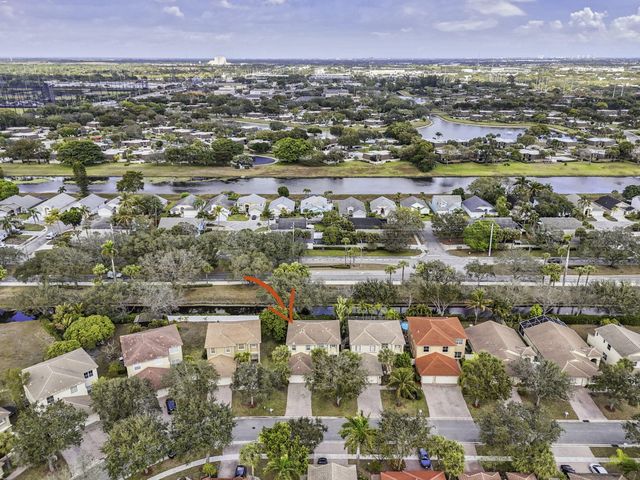 5002 Victoria Circle, West Palm Beach, FL 33409