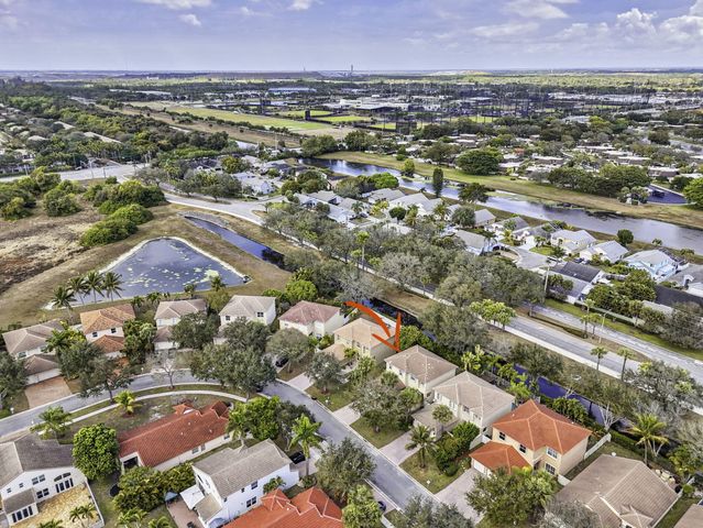 5002 Victoria Circle, West Palm Beach, FL 33409