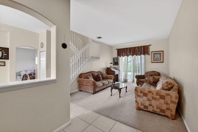 5002 Victoria Circle, West Palm Beach, FL 33409