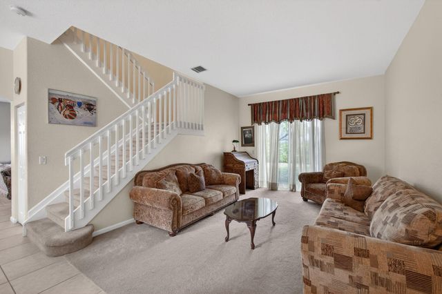 5002 Victoria Circle, West Palm Beach, FL 33409