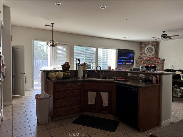 6719 Stafford Falls Drive, Bakersfield, CA 93312