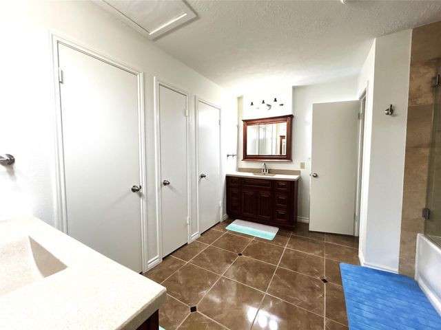 2714 River Birch Drive, Sugar Land, TX 77479