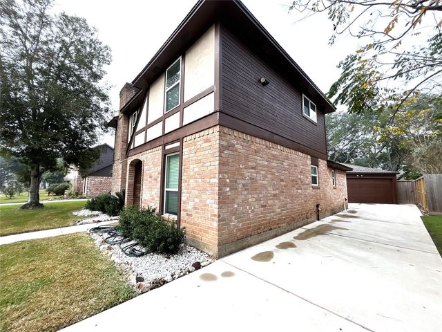 2714 River Birch Drive, Sugar Land, TX 77479