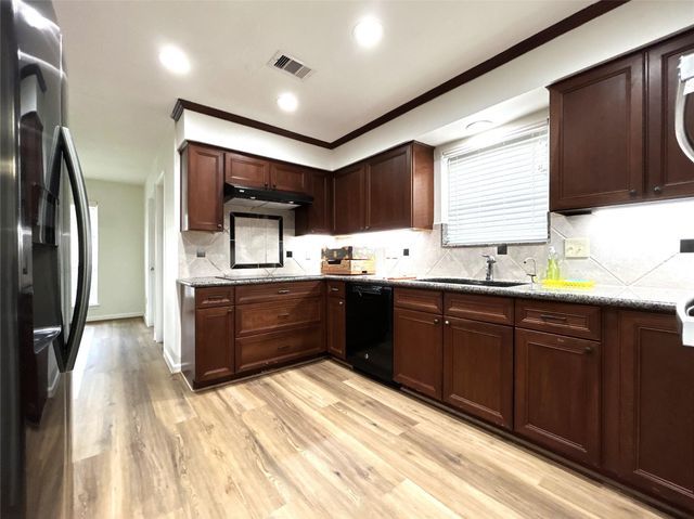 2714 River Birch Drive, Sugar Land, TX 77479