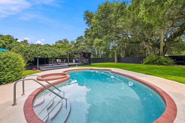 3825 NW 160TH STREET, Reddick, FL 32686