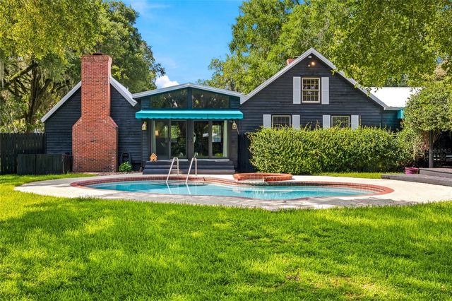 3825 NW 160TH STREET, Reddick, FL 32686