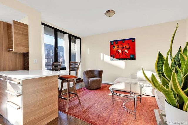 2833 Ocean Parkway B5, Brooklyn, NY 11235